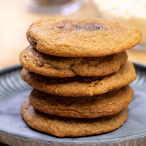 Almond Flour Chocolate Chip Cookies